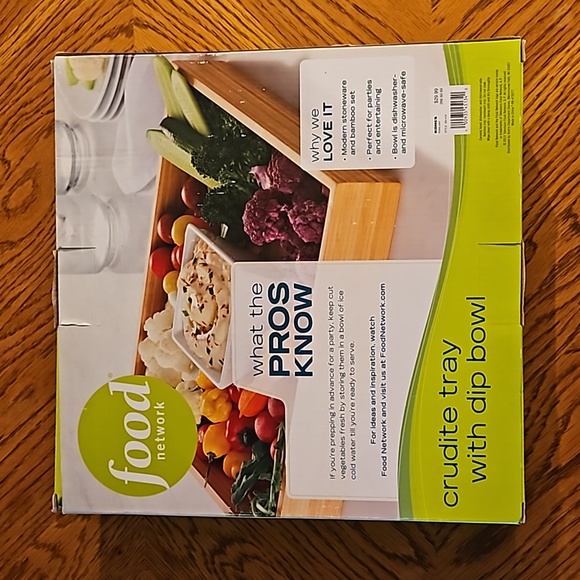 Bamboo Tray with Dip Bowl Food Network NWT - Picture 2 of 2
